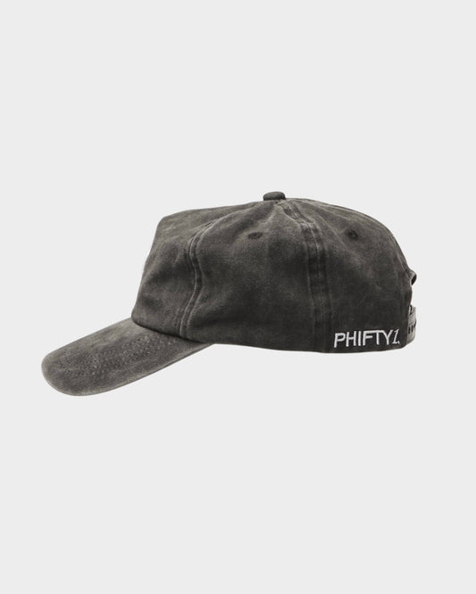 ‘P’ Logo Cap